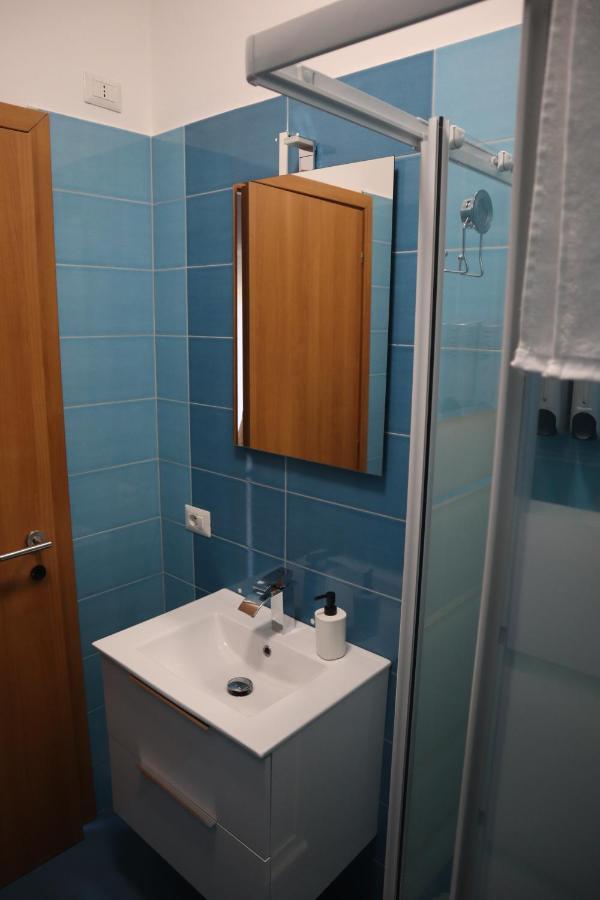 Lavinia House Apartment Лидо ди Остия Екстериор снимка